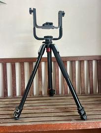 Treppiedi Manfrotto 055 con supporto Tele/zoom