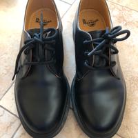 Dr. Martens basse da donna