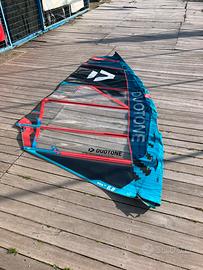 Vela windsurf Duotone 6.8