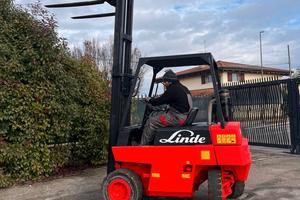 S150 - Muletto Linde 25 q H25