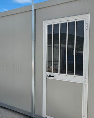 Box Prefabbricato Coibentato Monoblocco 4 x 2,4 m.
