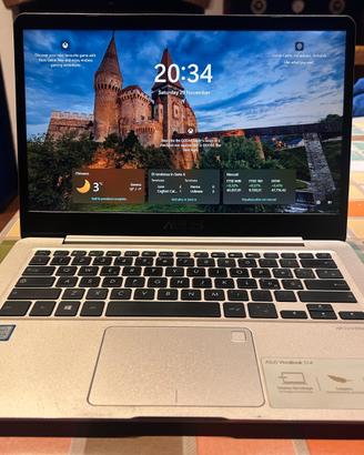 Asus VivoBook S14