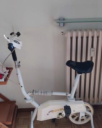 cyclette antica ma funzionante