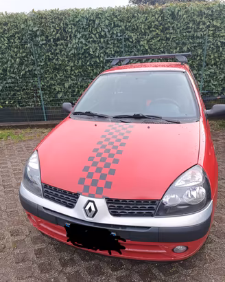 Clio van Autocarro