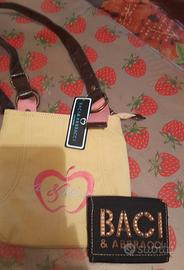 borsa tracolla nuova Baci&Abbracci gratis portafog