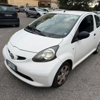 Toyota Aygo 1.0 3p - TUTTO COMPRESO -