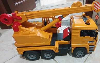 Bruder Camion Gru MAN TGA