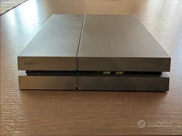 Playstation 4  da 1 Terabyte