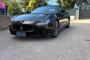 Maserati Ghibli V6 diesel  275 cv