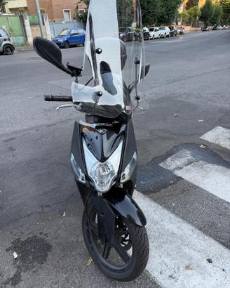Motorino Kymco agility 125