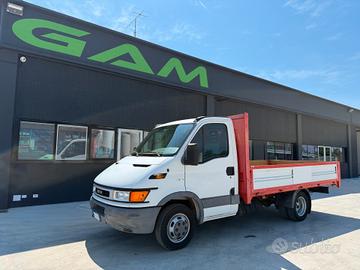 Iveco Daily 35C13 cassone fisso / euro3 / cambio m