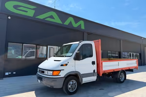 Iveco Daily 35C13 cassone fisso / euro3 / cambio m