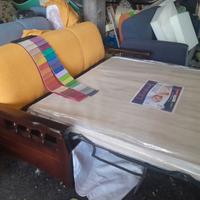 Divano legno rustico letto grande