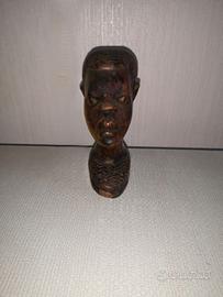 Scultura africana in legno intagliato vintage – te