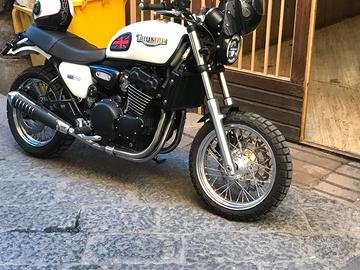 Triumph legend leggi