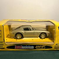 Ferrari 250 GT Berlinetta 1961 grigia met 1:18