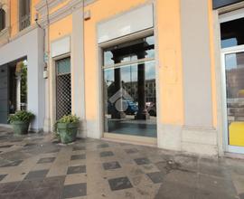 NEGOZIO A ALESSANDRIA