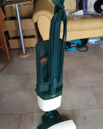 FOLLETTO aspirapolvere+ battitappeto