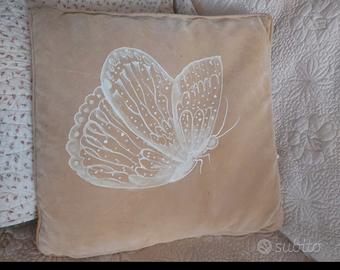 cuscino dipinto a mano