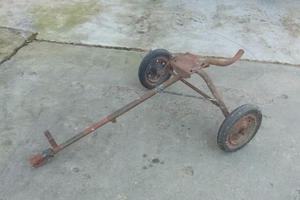 Carrello per pompa d'irrigazione