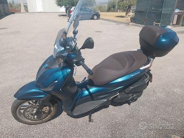 Piaggio Beverly 400