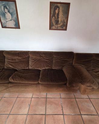 Divano 3 posti e poltrona vintage in velluto