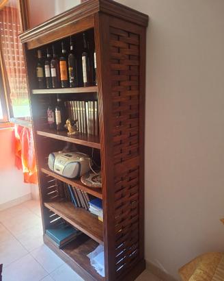 LIBRERIA in legno robusto