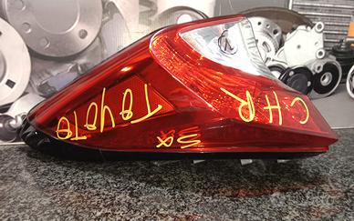 Fanale posteriore sx per Toyota CHR 2017