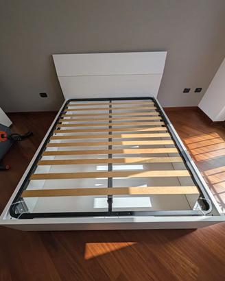 Letto contenitore matrimoniale bianco con rete