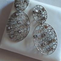 Orecchini Bronzo chiaro lavorato e strass bianchi