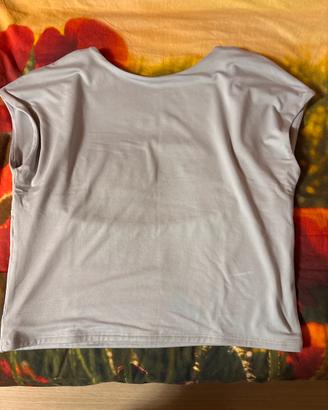 T-shirt top