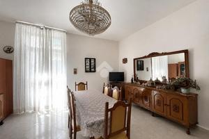 3 LOCALI A PORTICI