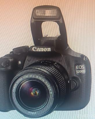 Fotocamera Canon EOS 1200D + EFS 18-55 18 MPixels