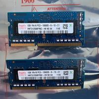 Due moduli RAM da 1 GB