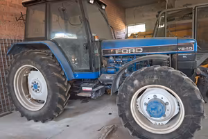 Ford 7840