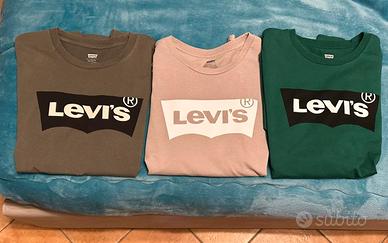 Levis T-Shirt Taglia S