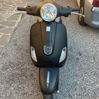 Vespa lx50