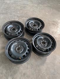 4 cerchi in acciaio da 14 Fiat 500 panda