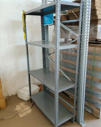 Scaffalature metalliche