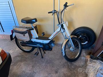 Peugeot 102 moto epoca
