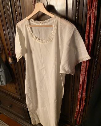 Camicia da notte in crinolina