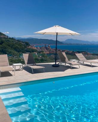Splendido appartamento con piscina e posto auto