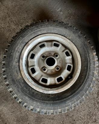 Cerchi e gomme 155 R12
