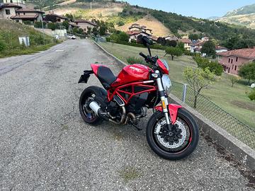 Ducati Monster 797