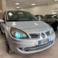Renault Scenic 1.9 dCi 130CV EDC Dynamique