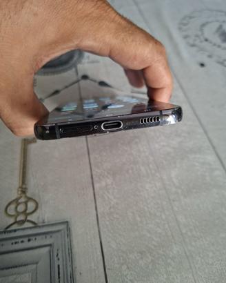 SAMSUNG S22 +