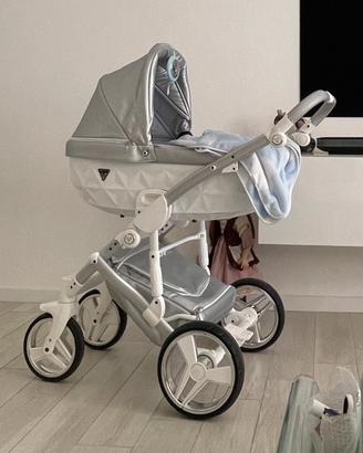 Passeggino ovetto culla TRIO COMPLETO JUNAMA €250