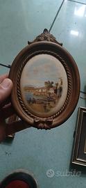 quadretto ovale con paesaggio dipinto 