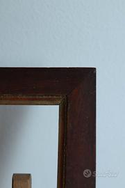 Cornice antica di noce