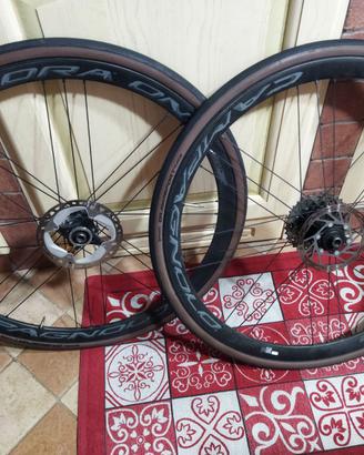 Ruote campagnolo bora 35